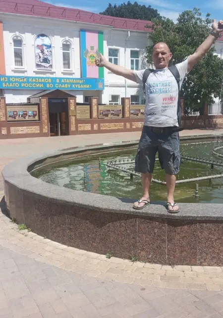 Я Алексей, 45, знакомлюсь для приятного времяпровождения в Новороссийске