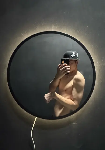 Я Максим, 21, знакомлюсь на одну ночь в Щелково