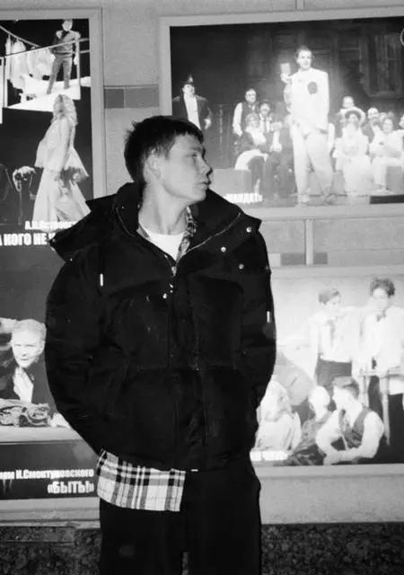 Я Артём, 19, знакомлюсь без обязательств в Костроме