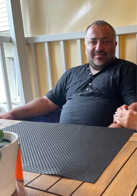 Давид из Тобольска, мне 40, познакомлюсь для приятного времяпровождения