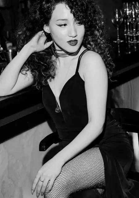 Я Алиса, 21, из Санкт-Петербурга, ищу знакомство для приятного времяпровождения