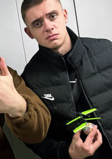 Евгений из Новороссийска, ищу на сайте знакомства на одну ночь