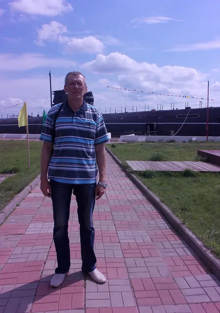 Леонид из Вологды, ищу на сайте постоянные отношения