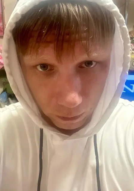 Макс из Челябинска, мне 39, познакомлюсь на одну ночь