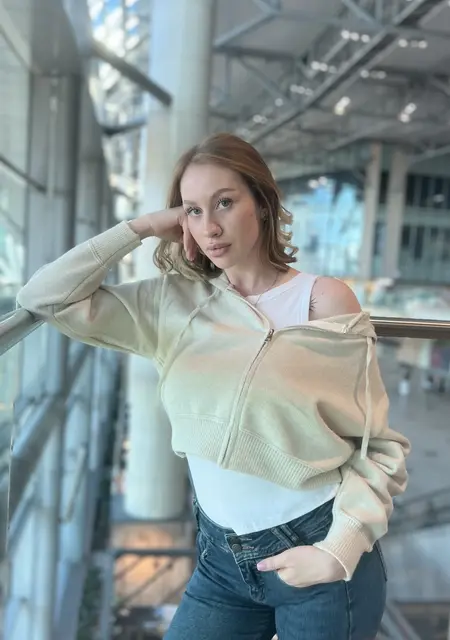 Я Леди, 25, из Москвы, ищу знакомство для общения