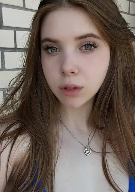 Я Ксения, 23, знакомлюсь для вирта в Москве