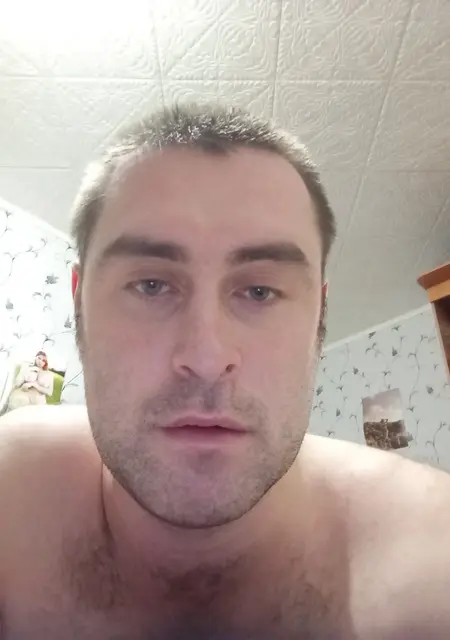 Я Владимир, 31, из Великого Устюга, ищу знакомство для приятного времяпровождения