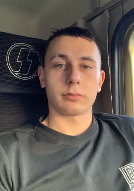 Вячеслав из Курска, ищу на сайте приятное времяпровождение