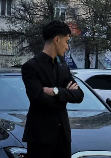 Я Андрей, 20, из Сочи, ищу знакомства без обязательств