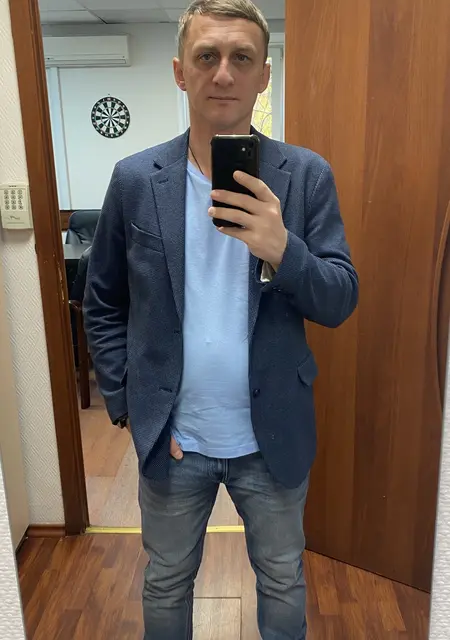 Я Кирилл, 42, из Челябинска, ищу знакомства без обязательств