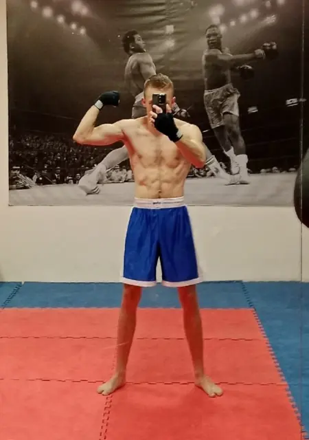 Maks из Твери, мне 21, познакомлюсь для вирта