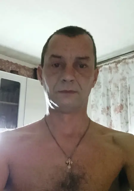 Я Юра, 44, из Тамбова, ищу знакомства на одну ночь