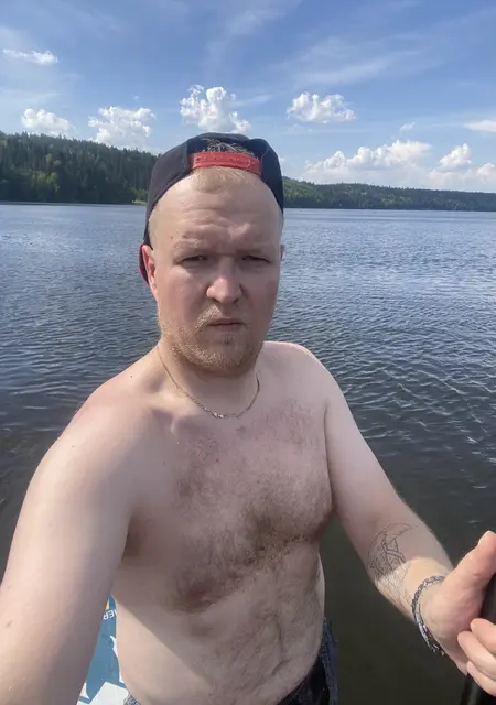 Я Вячеслав, 29, знакомлюсь без обязательств в Тобольске