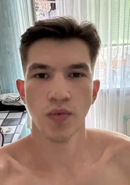 Я Данияр, 21, знакомлюсь на одну ночь в Нижнекамске