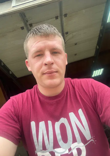 Виктор из Березников, ищу на сайте знакомства без обязательств