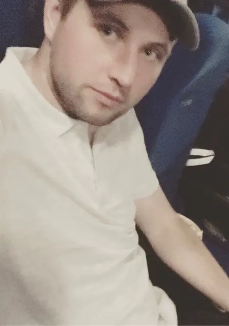 Я Егор, 32, из Вологды, ищу знакомство для постоянных отношений