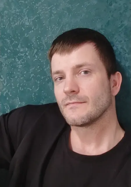 Константин из Санкт-Петербурга, мне 35, познакомлюсь на одну ночь
