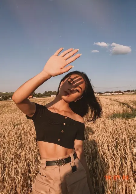 Катя из Новокузнецка, мне 27, познакомлюсь на одну ночь