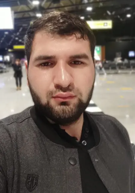 Давид из Горно-Алтайска, мне 26, познакомлюсь без обязательств