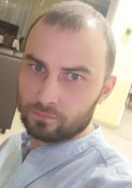 Макс из Кургана, ищу на сайте знакомства на одну ночь