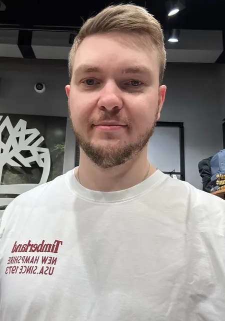 Я Виталий, 31, из Москвы, ищу знакомства на одну ночь