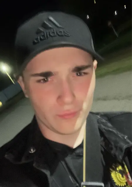 Вагнер из Павловской, мне 18, познакомлюсь без обязательств