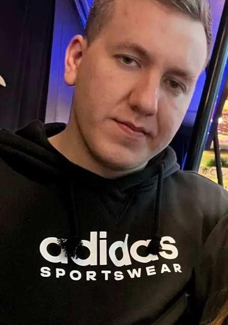 Алексей из Северодвинска, мне 30, познакомлюсь для открытые отношения