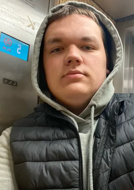 Игорь из Саратова, ищу на сайте знакомства на одну ночь