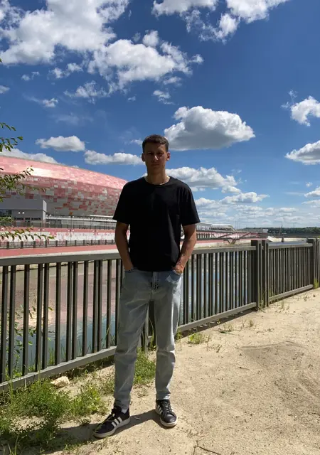 Сергей из Саранска, ищу на сайте знакомства на одну ночь