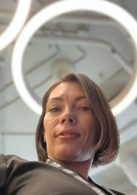 Я Алена, 39, знакомлюсь на одну ночь в Москве