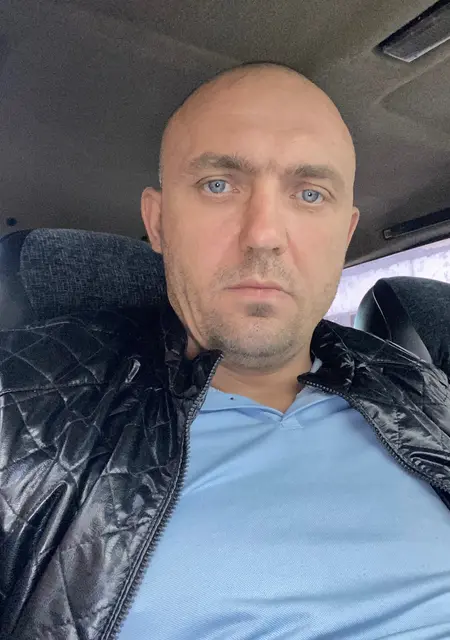 Я Artem, 36, знакомлюсь для постоянных отношений в Ревде