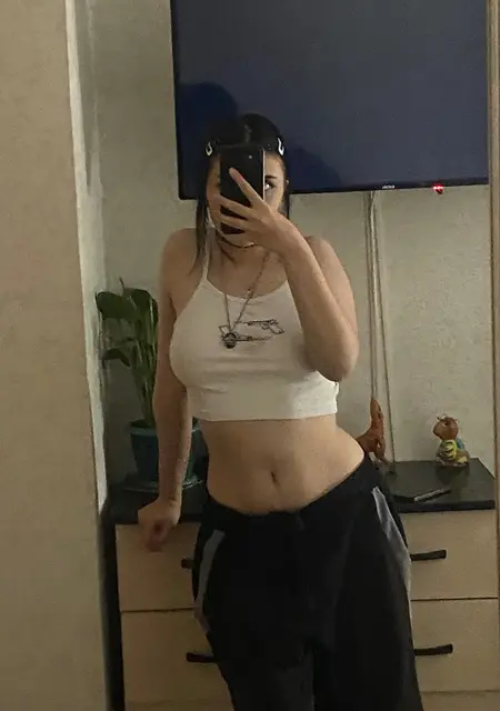 Александра из Москвы, ищу на сайте общение