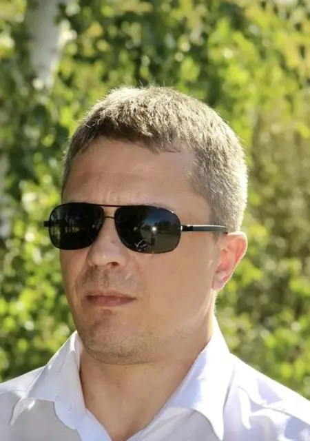 Алексей из Калининграда, мне 45, познакомлюсь для постоянных отношений