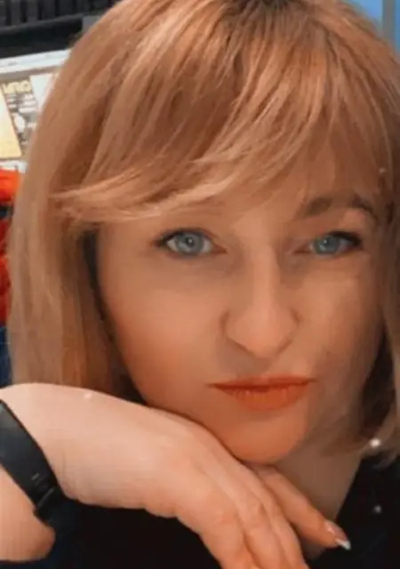 Я Анжела, 45, знакомлюсь для приятного времяпровождения в Москве