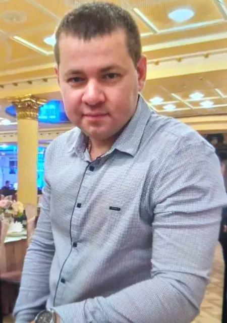 Я Андрей, 41, из Шахт, ищу знакомства на одну ночь