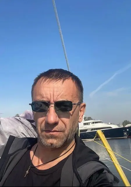 Vladimir из Липецка, мне 48, познакомлюсь для приятного времяпровождения