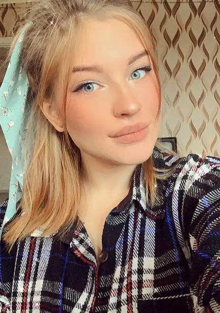 Надя из Ухты, ищу на сайте открытые отношения