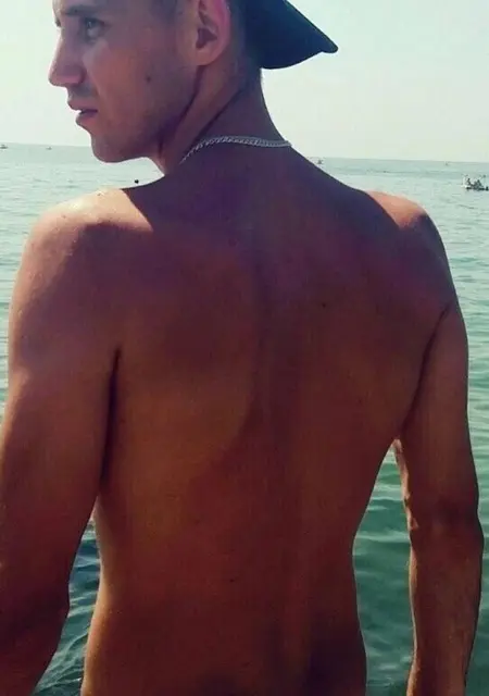 Я Дмитрий, 29, из Томска, ищу знакомство для приятного времяпровождения