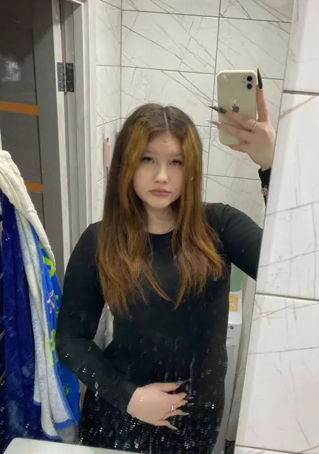 Я Мария, 18, из Миасса, ищу знакомства без обязательств