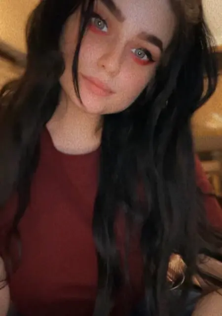 Анастасия из Краснодара, мне 21, познакомлюсь для общения