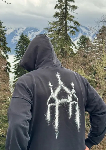 Артём из Сочи, мне 19, познакомлюсь на одну ночь