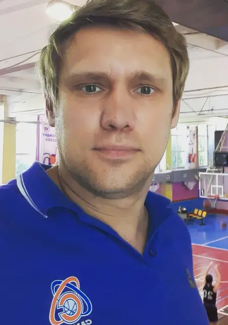 Я Илья, 39, знакомлюсь для приятного времяпровождения в Самаре