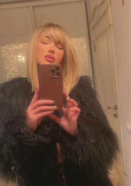 Я Mary, 25, из Санкт-Петербурга, ищу знакомство для приятного времяпровождения