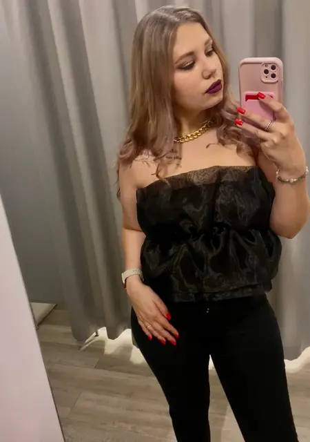 Я Valentina, 30, из Екатеринбурга, ищу знакомство для совместных путешествий