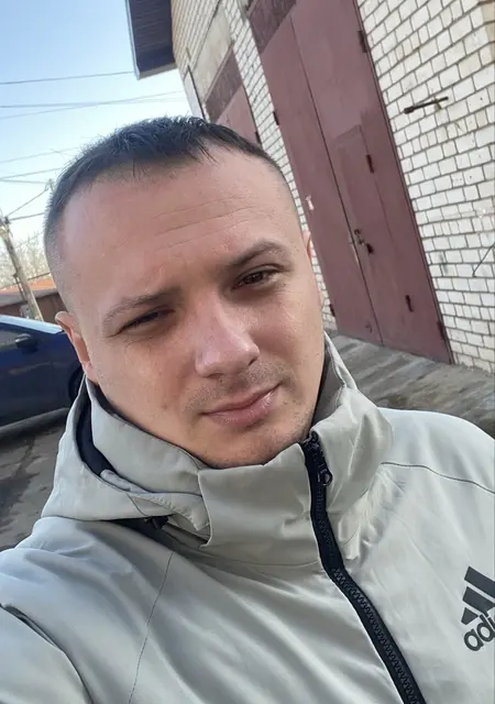 Alex из Воронежа, мне 31, познакомлюсь для открытые отношения