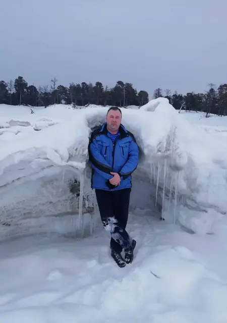 Igor из Улан-Удэ, ищу на сайте знакомства на одну ночь