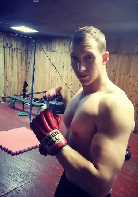 Андрей из Мурманска, мне 30, познакомлюсь для приятного времяпровождения