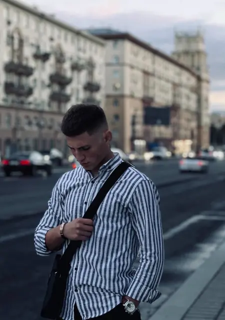 Влад из Алдана, ищу на сайте знакомства на одну ночь