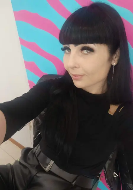 Киса из Сочи, ищу на сайте знакомства без обязательств