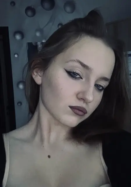 Я Дарья, 20, знакомлюсь для общения в Чите